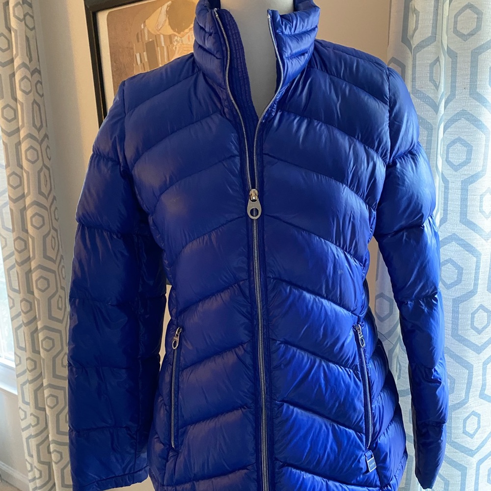 Calvin Klein royal blue puffer coat - super lightweight!
